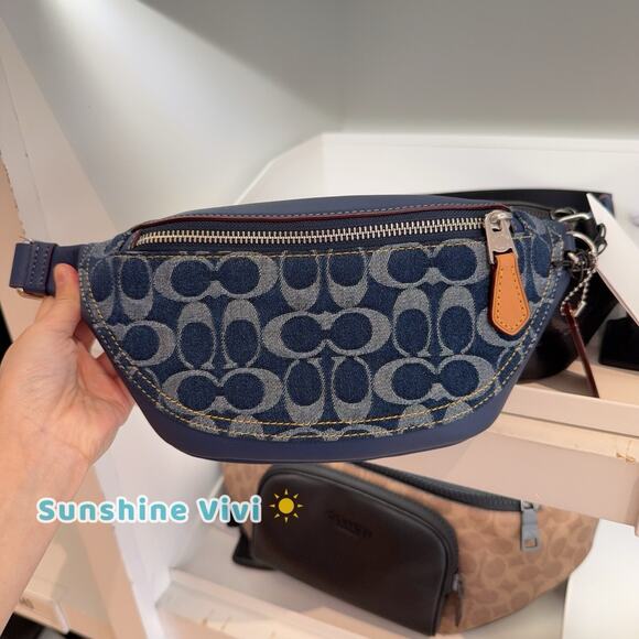 NWT Coach Warren Mini Belt Bag In Signature Denim CY886 Silver/Denim/Deep Blue - Picture 1 of 8